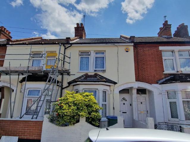 Apartment for rent in Holywell Estate, North Watford
