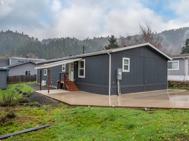 Property for sale in Oregonia