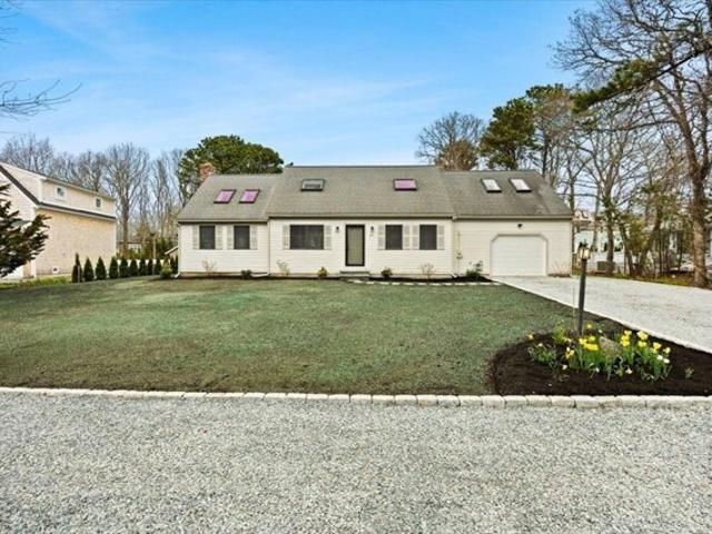 House for sale in Mashpee, Massachusetts