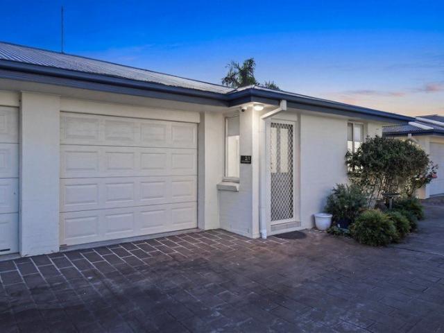 Villa for sale in Sydney, New South Wales