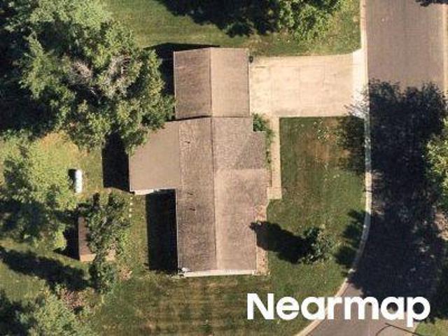House for sale in Benton