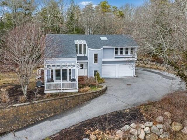 House for sale in Barnstable