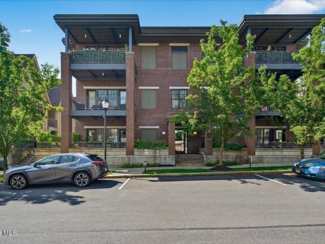 Condo for sale in Saratoga Springs