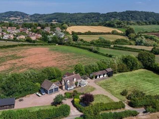 House for sale in Worcester, Worcestershire