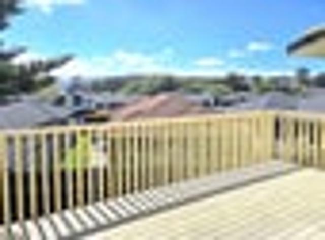 Townhouse for rent in Papakaio, Wellington
