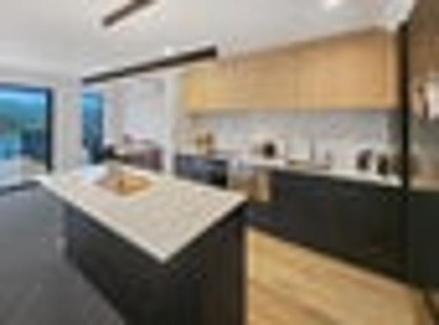 Townhouse for rent in Papakaio, Wellington