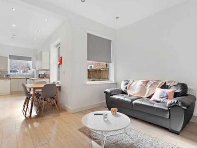 House for rent in Fallowfield, Manchester