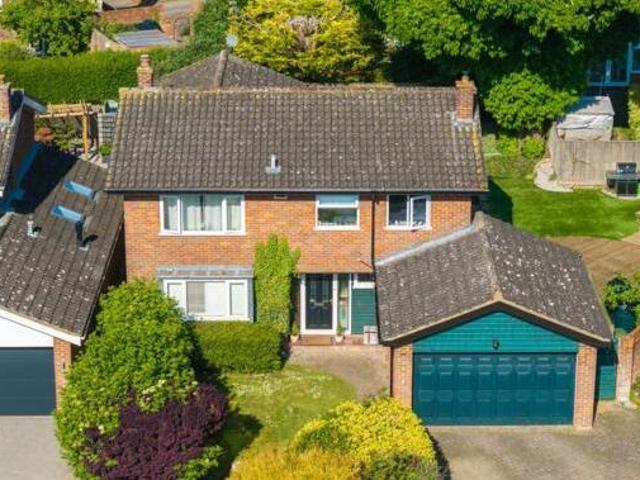 House for sale in Aylesbury