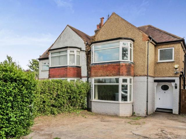 House for rent in Little Stanmore, Greater London