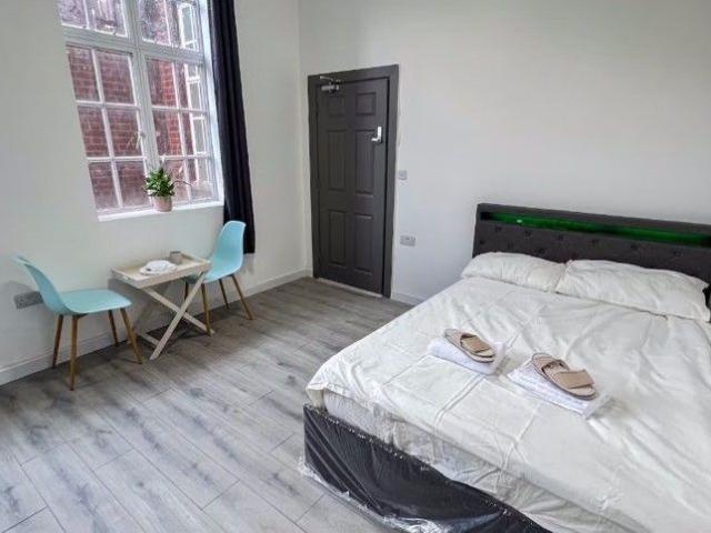 Studio for rent in Little Stanmore, Greater London