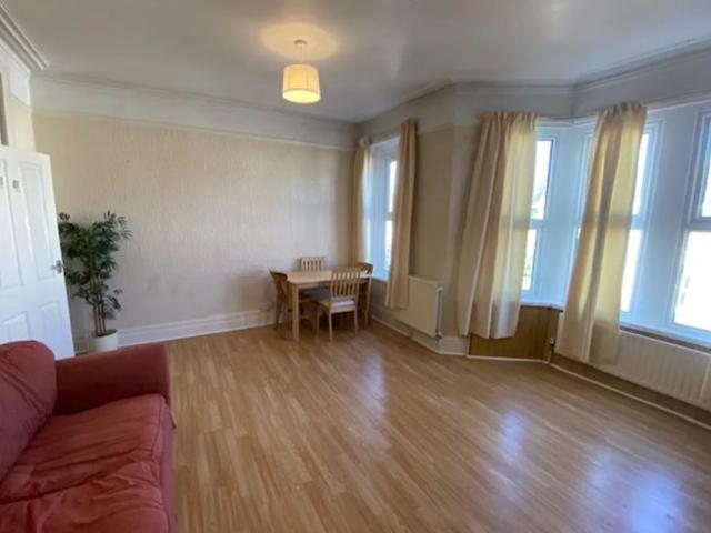 Apartment for rent in Falcon Lodge, Wales