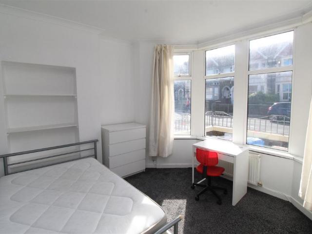 House for rent in The Colonies, Cardiff
