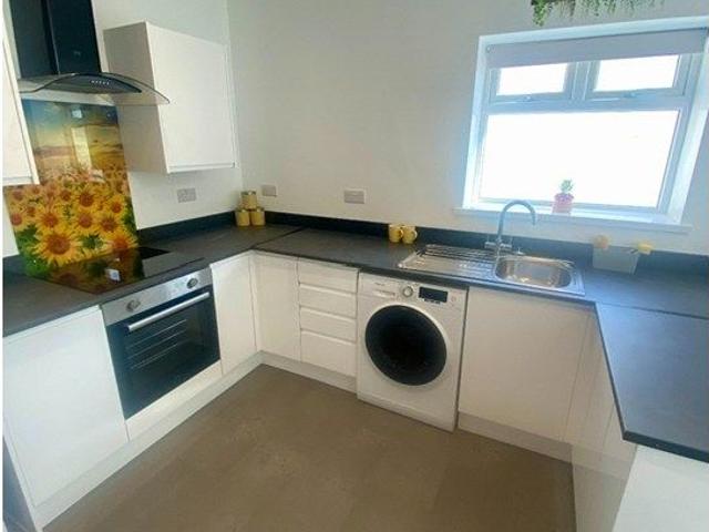 Apartment for rent in Falcon Lodge, Wales