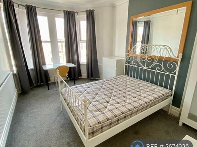 House for rent in Falcon Lodge, Wales