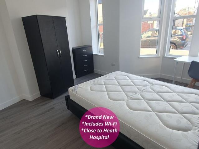 Apartment for rent in Falcon Lodge, Wales