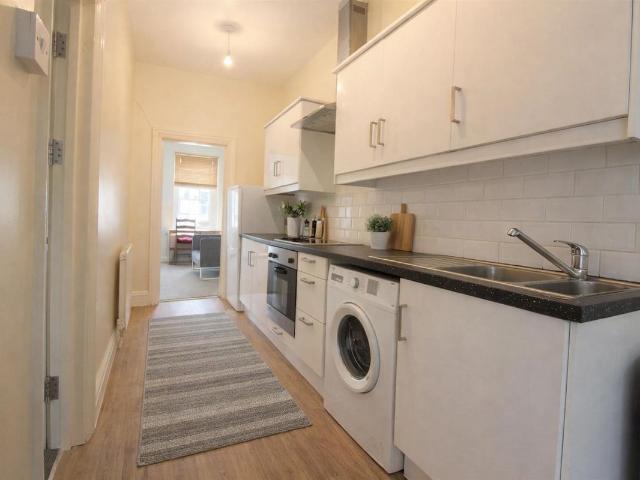 Apartment for rent in Falcon Lodge, Wales