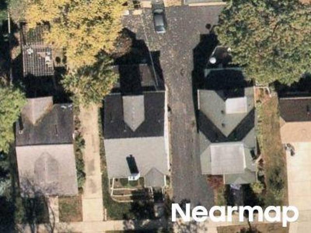 House for sale in Des Plaines