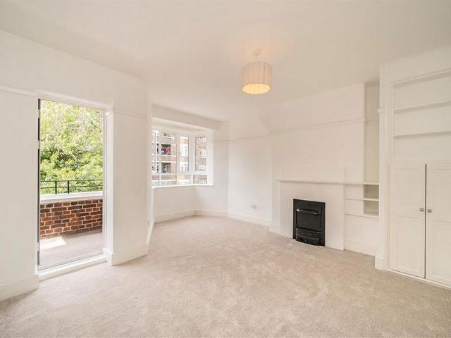 Apartment for rent in Shepherd's Bush, Greater London