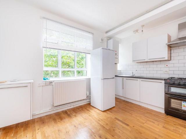 Apartment for rent in Shepherd's Bush, Greater London