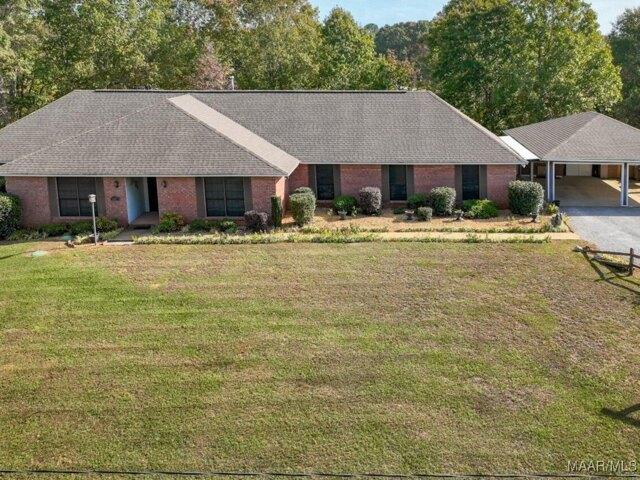 House for sale in Deatsville