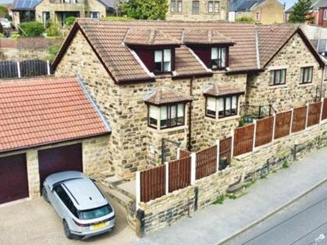 House for sale in Cudworth, South Yorkshire
