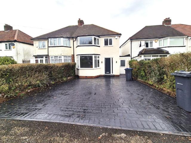 House for rent in Four Oaks, West Midlands