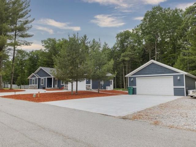 House for sale in Prudenville
