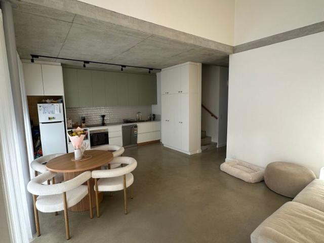 Room for rent in White Gum Valley, Western Australia