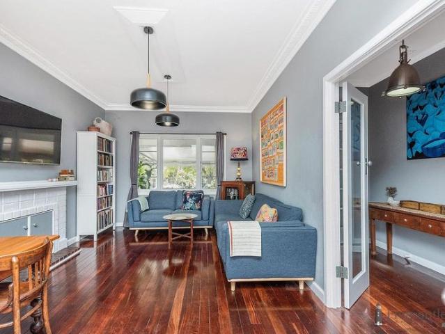 House for rent in White Gum Valley, Western Australia