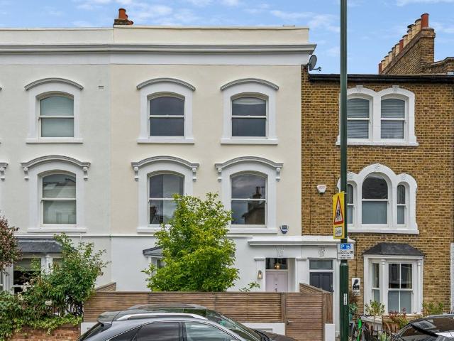 House for rent in East Sheen, Greater London