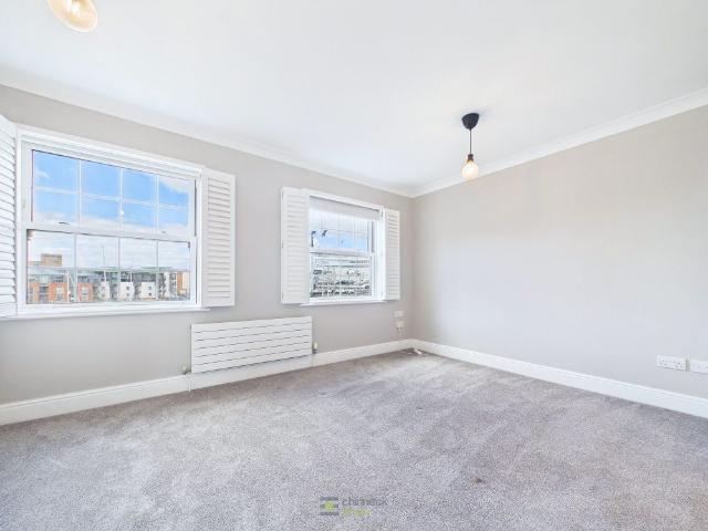 Townhouse for rent in Old Portsmouth, City Of Portsmouth