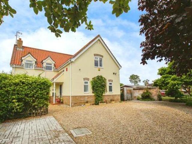 House for sale in West Smithfield, Lyons