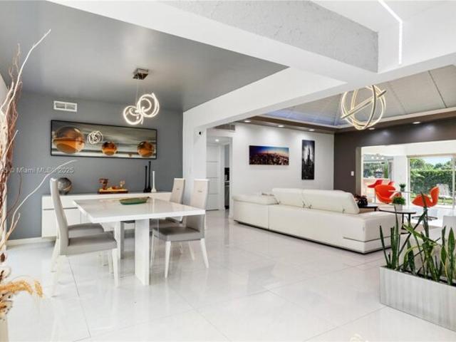 House for sale in Tamarac House for sale in Tamarac