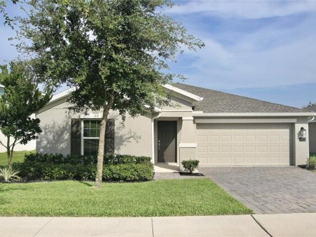House for sale in Groveland