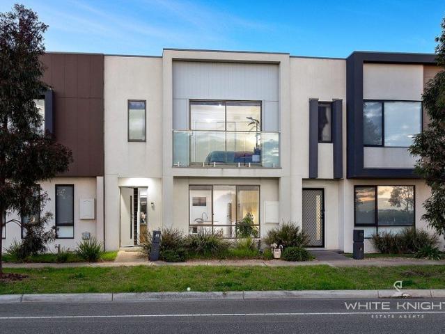 Townhouse for sale in Attwell, Melbourne
