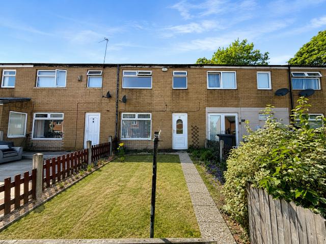 House for rent in Whinmoor, West Yorkshire