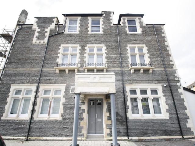 Apartment for rent in Falcon Lodge, Wales