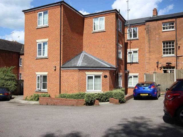 Apartment for rent in Woodloes Park, Warwick