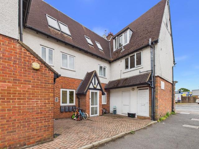 Apartment for rent in Amersham