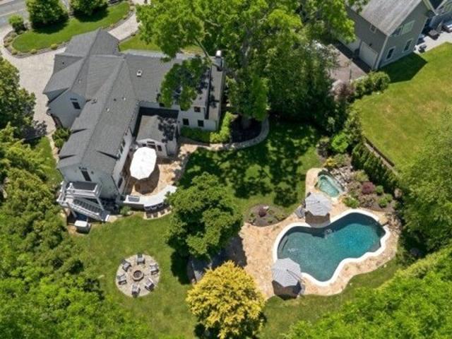 House for sale in Millburn, New Jersey