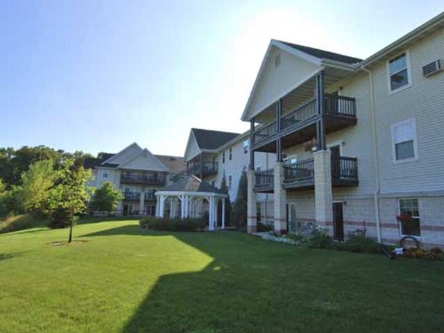 Apartment for rent in Greenfield Park, Wisconsin