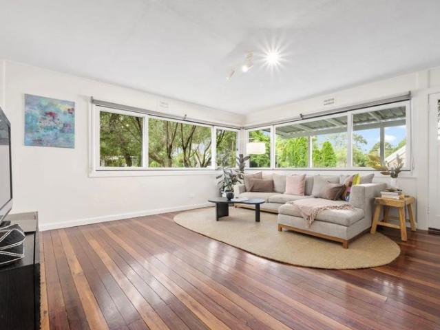 House for rent in Sydney, The Council of the Shire of Hornsby