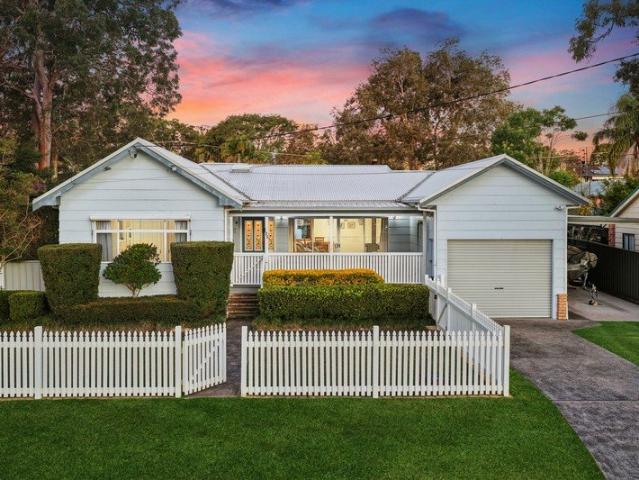 House for sale in Summerland Point, New South Wales