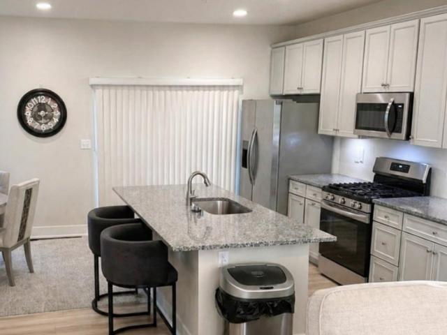 Room for rent in White Plains, Maryland
