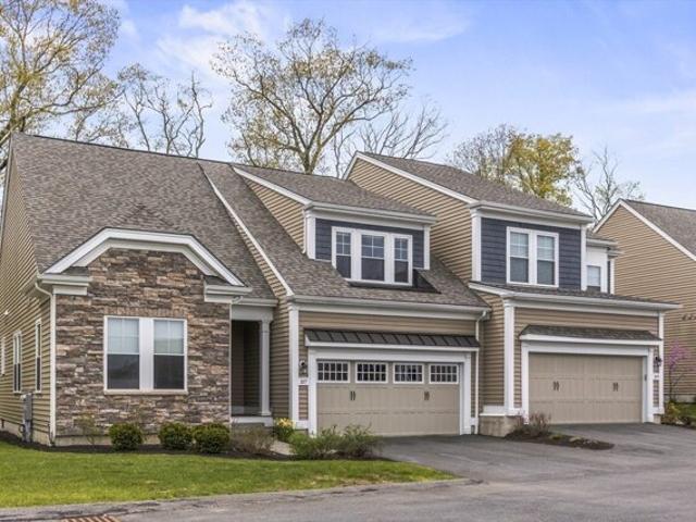 Condo for sale in Sudbury, Massachusetts