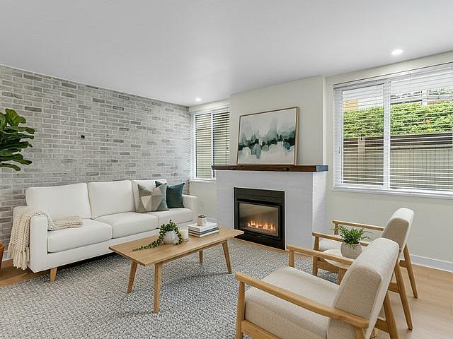 Condo for sale in Surrey, British Columbia