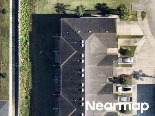 Townhouse for sale in Clair-mel City, Florida