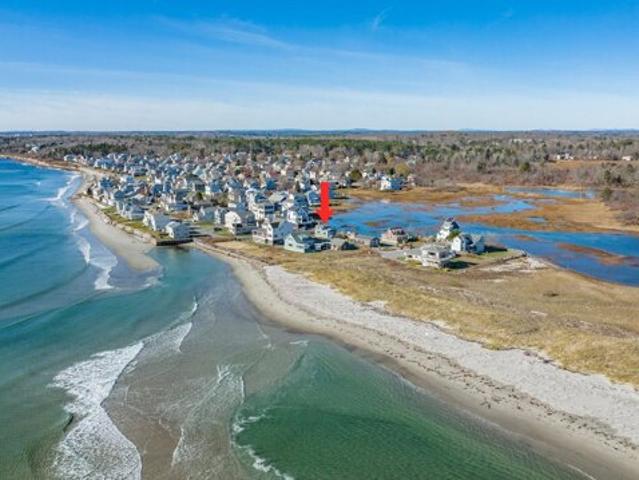House for sale in Scarborough, Maine