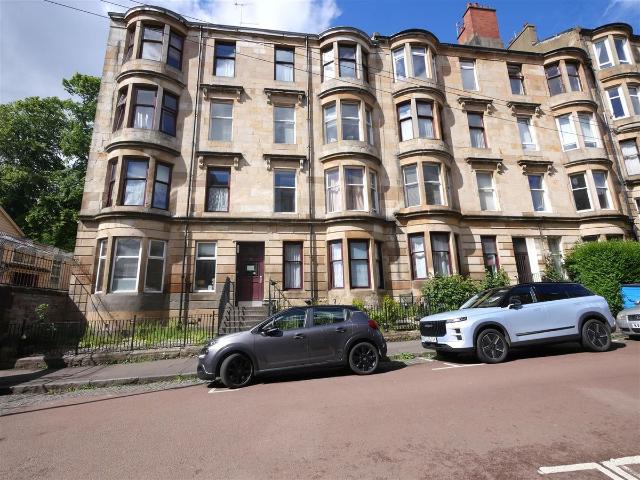 Apartment for rent in Dowanhill, Scotland