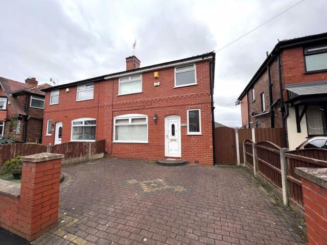 House for rent in Swinton Park, Salford